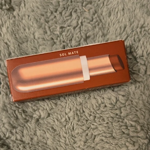 Sol de Janeiro Brazilian Kiss Tinted Lip Butter - Rich Brown - Picture 3 of 10